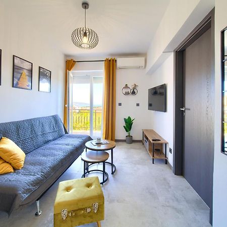 Apartment Lela Krk Town Bagian luar foto