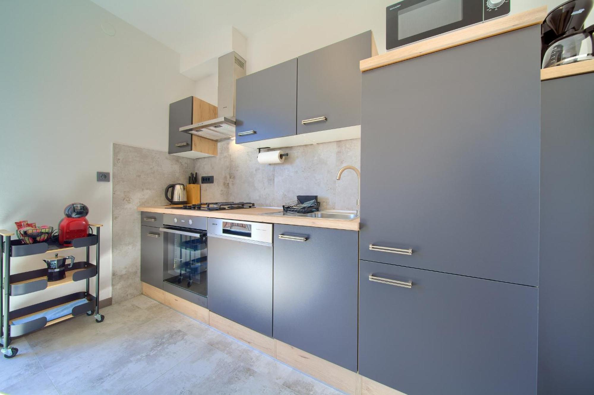 Apartment Lela Krk Town Bagian luar foto